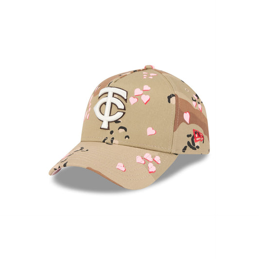 Minnesota Twins Camo Hearts 9FORTY A-Frame Snapback Hat