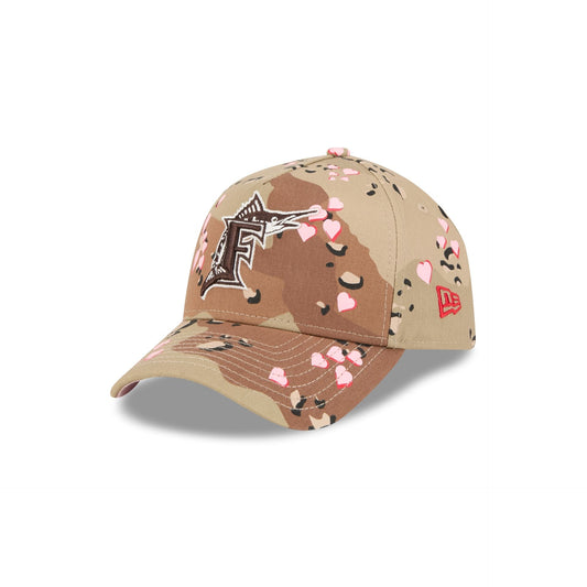 Miami Marlins Camo Hearts 9FORTY A-Frame Snapback Hat